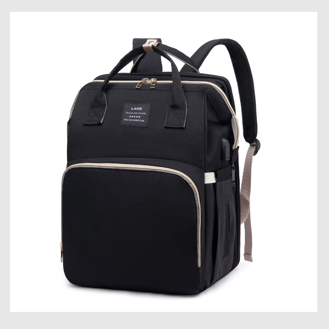 BabyNest 3-en-1™ – Le sac à langer, berceau et parc de jeu tout-en-un.